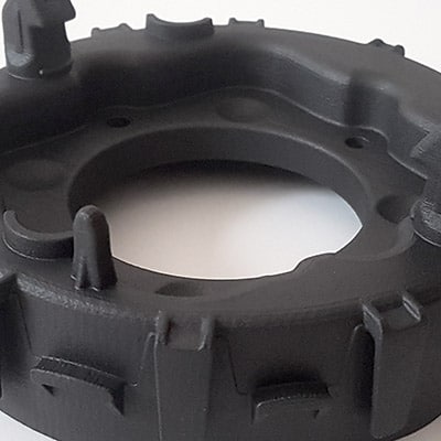 Halterung des Fahrer-Frontairbags, hergestellt von CRP Technology im 3D-Druck mit Windform® SP.